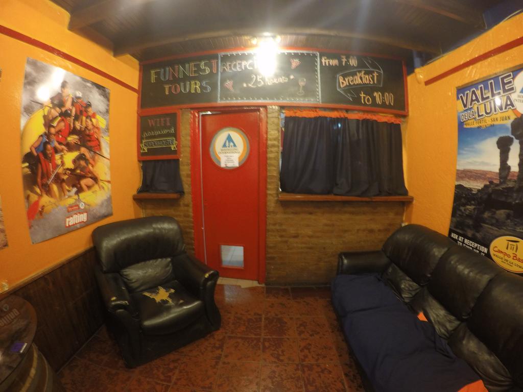 Hostel Internacional Mendoza Zewnętrze zdjęcie