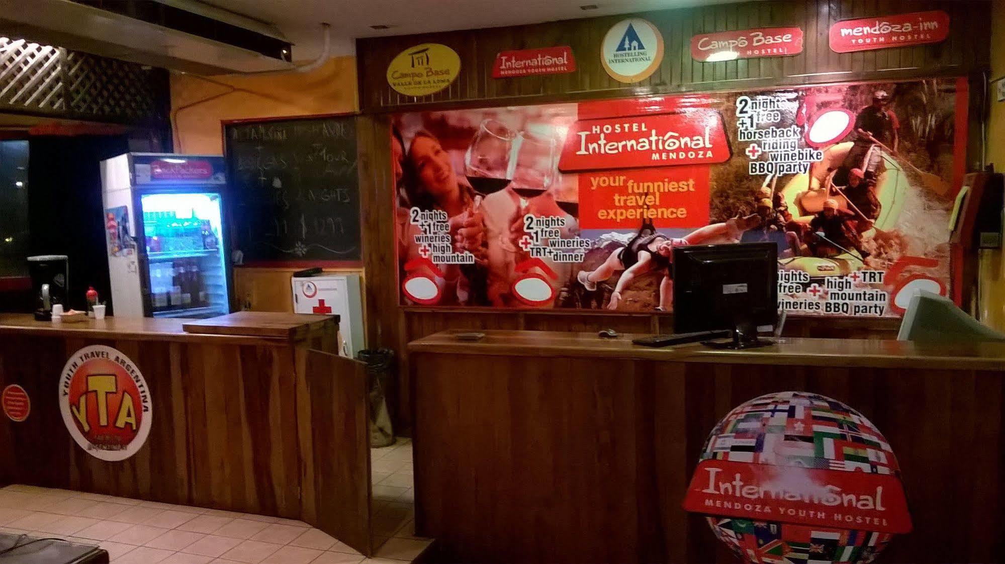 Hostel Internacional Mendoza Zewnętrze zdjęcie